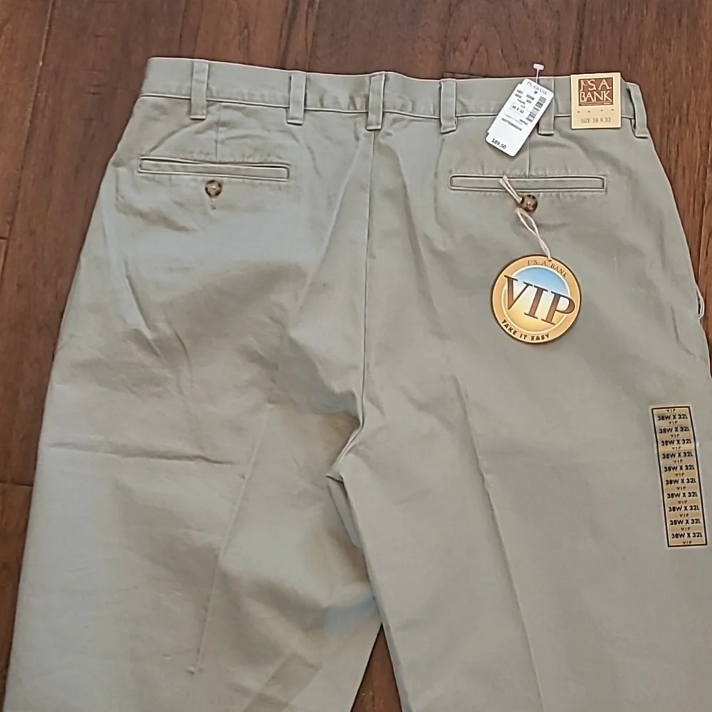 NWT Jos A Banks men's flat front khaki pants size 38x32